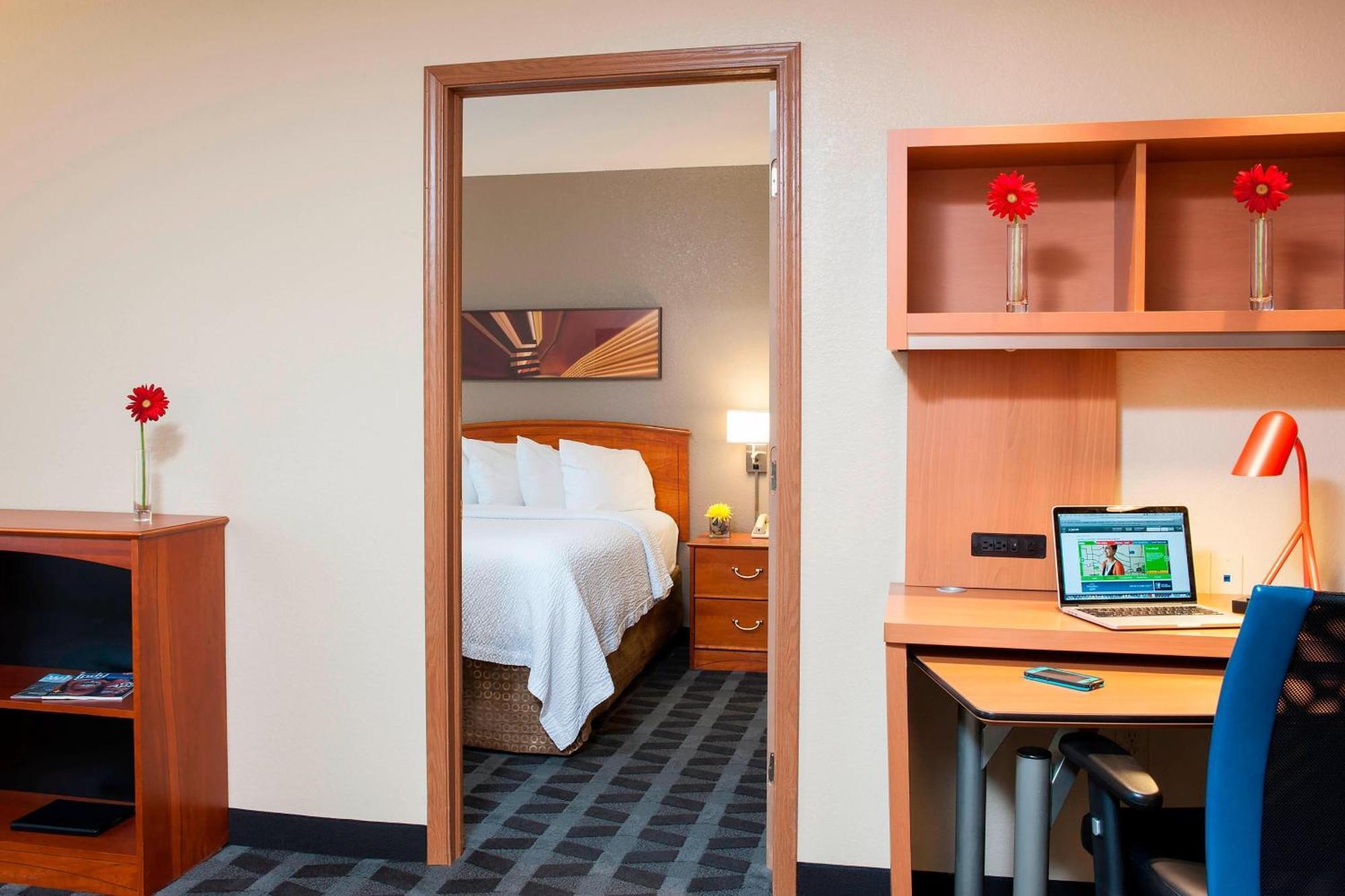 Towneplace Suites By Marriott Indianapolis - Keystone Εξωτερικό φωτογραφία