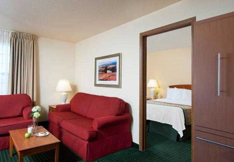Towneplace Suites By Marriott Indianapolis - Keystone Εξωτερικό φωτογραφία