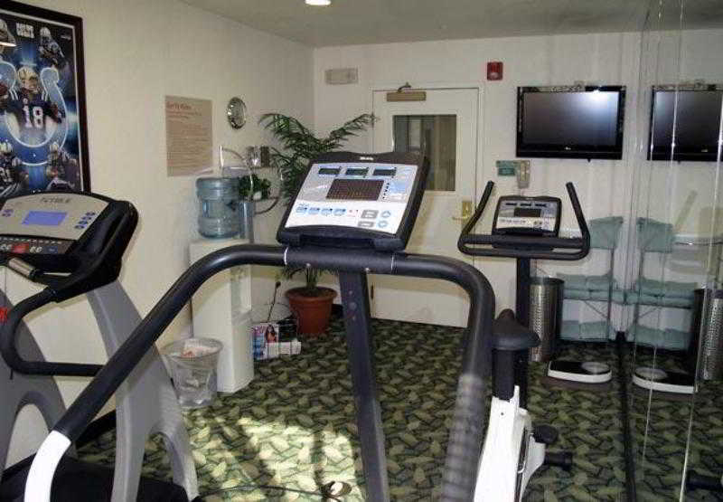 Towneplace Suites By Marriott Indianapolis - Keystone Εξωτερικό φωτογραφία